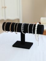 Single layer bracelet h...