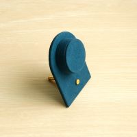 Door shaped bracelet ho...