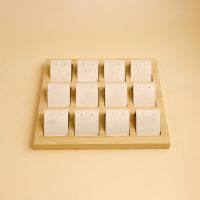 Bamboo and wood earring...