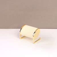 R-shaped metal end velv...