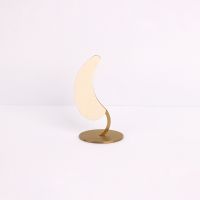 Metal round bottom cres...