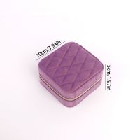 Velvet diamond grid squ...