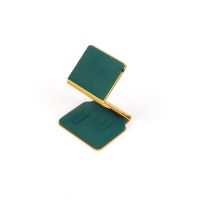 Z-shaped gold edged mic...