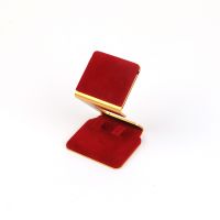 Z-shaped gold border mi...