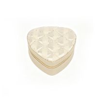 Striped diamond heart-s...