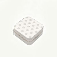 Wrinkled dot square zip...