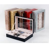 Glass patterned windowe...